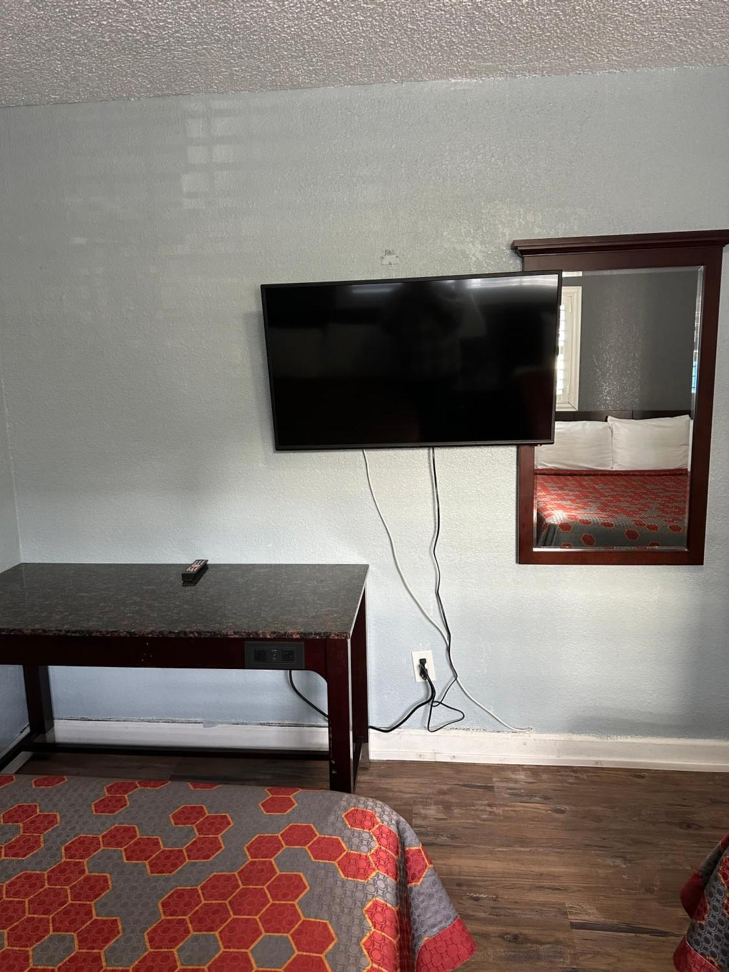 Fireside Inn By The Beach Boardwalk & Bowling Santa Cruz Bagian luar foto