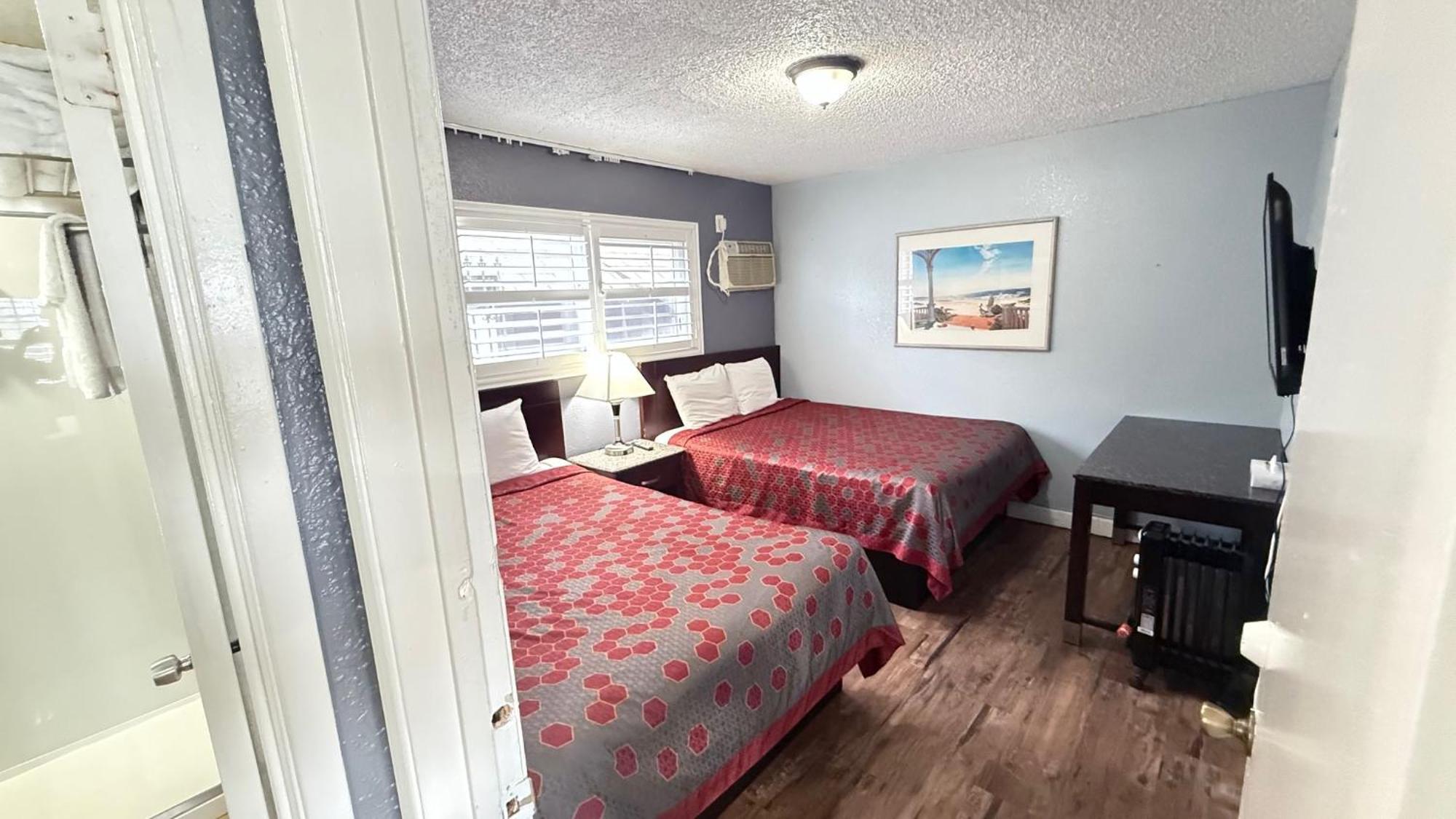 Fireside Inn By The Beach Boardwalk & Bowling Santa Cruz Bagian luar foto